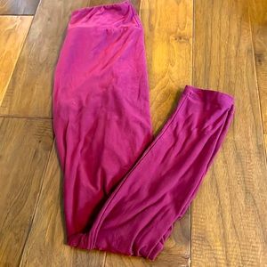 LuLaRoe original soft leggings one size in maroon. No rips, tears, or stains.